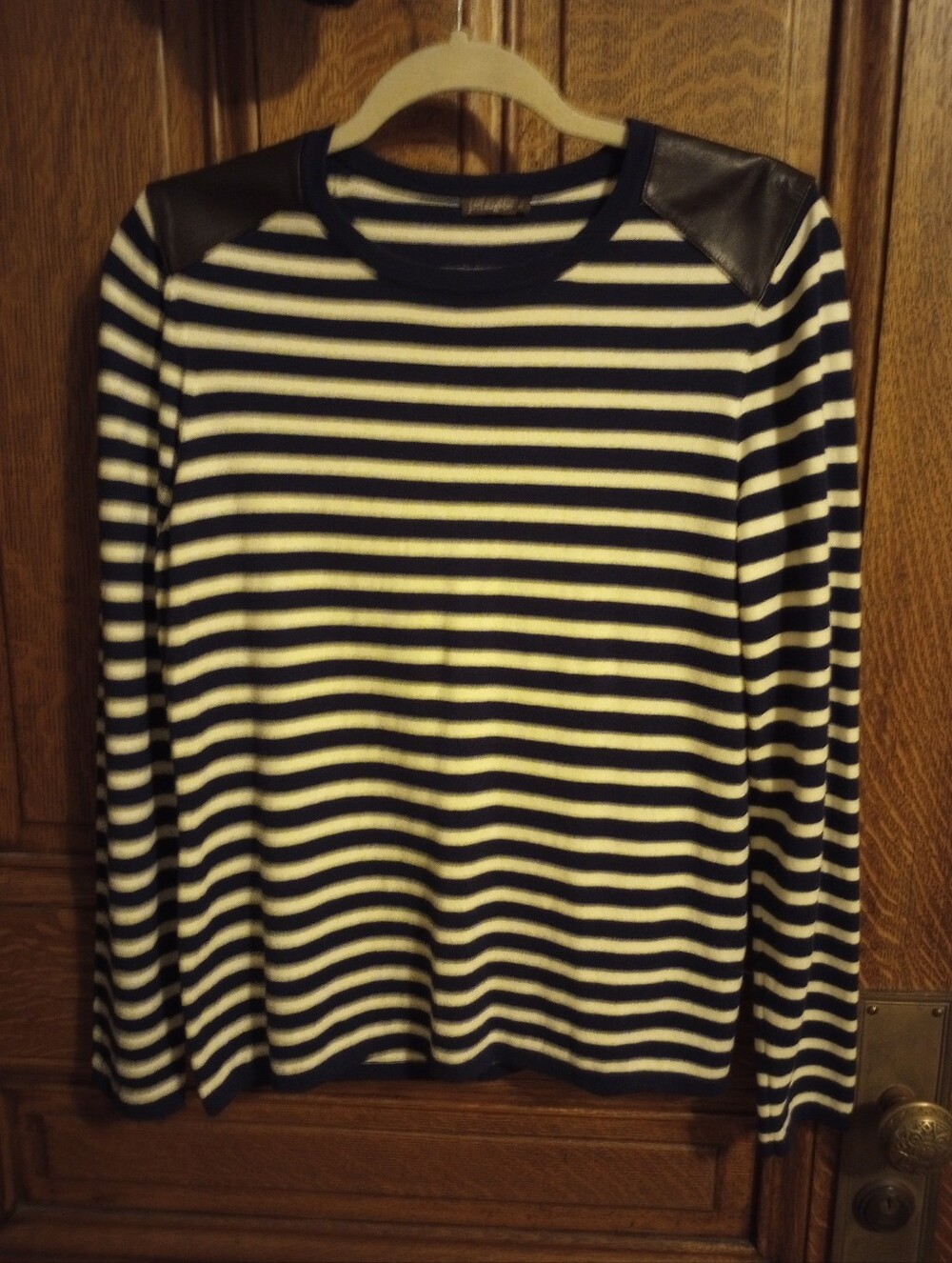 J. McLaughlin Top, Size M, Excellent